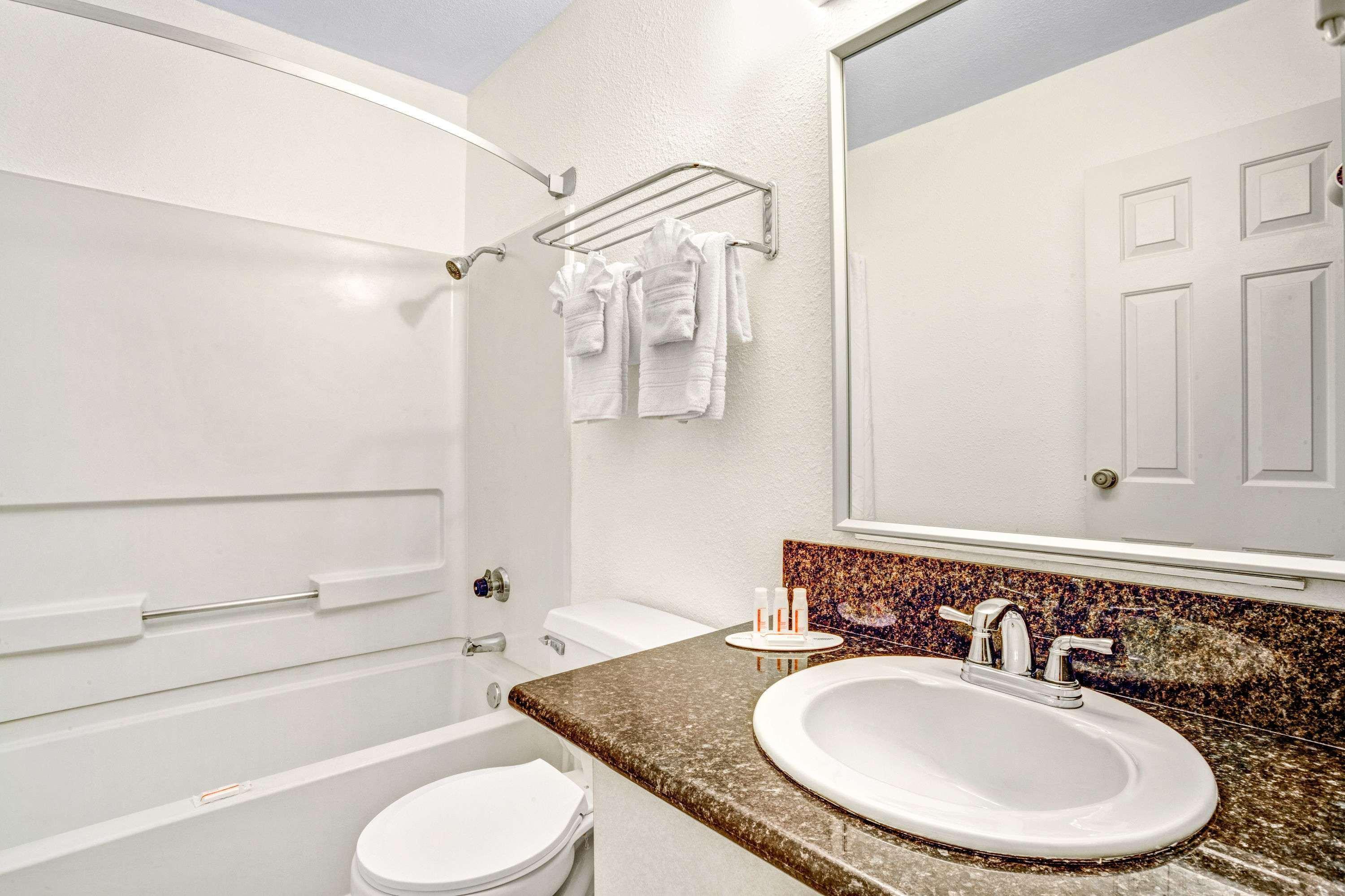 Super 8 By Wyndham Las Vegas Nellis Afb Area Zewnętrze zdjęcie
